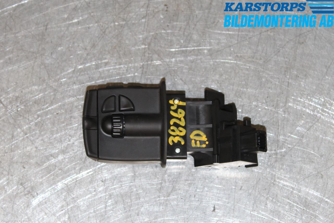 Renault MEGANE III 09-15 Bryter Ratt Radio-Stereo