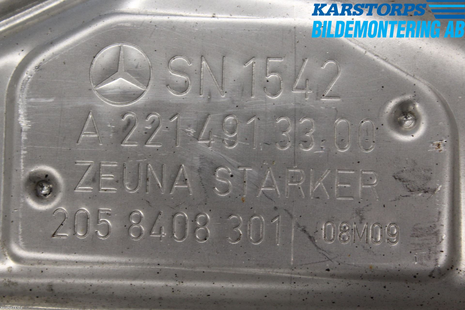 Mercedes-Benz MB S-KLASS (W221) 05-13 Eksos Bakre Potte