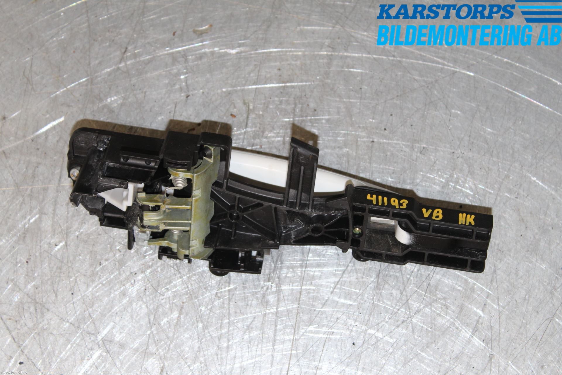 BMW 1 E87/81 5D/3D 03-11 Dørhandtak Ytre Venstre