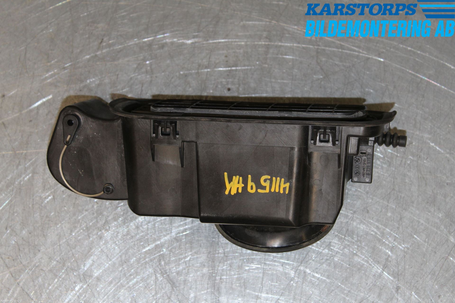 BMW 7 E65/66    00-08 Drivstoff Tankluke