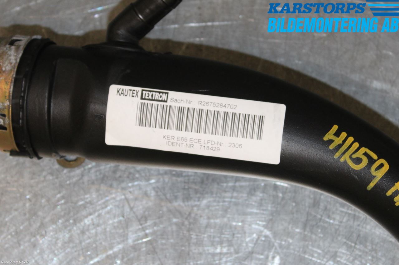 BMW 7 E65/66    00-08 Drivstoff Påfyllingsrør - Slan