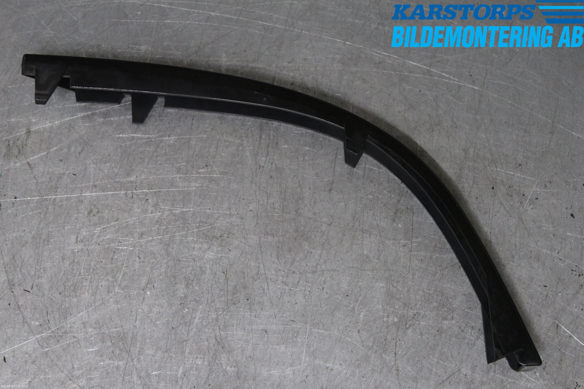BMW 7 E65/66    00-08 Baklykt Omramming