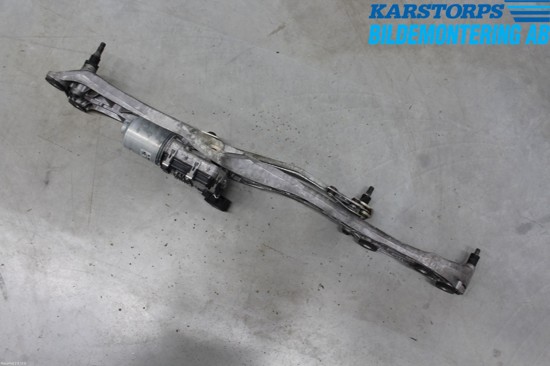 BMW 7 E65/66    00-08 Viskeroverføring Frontrute