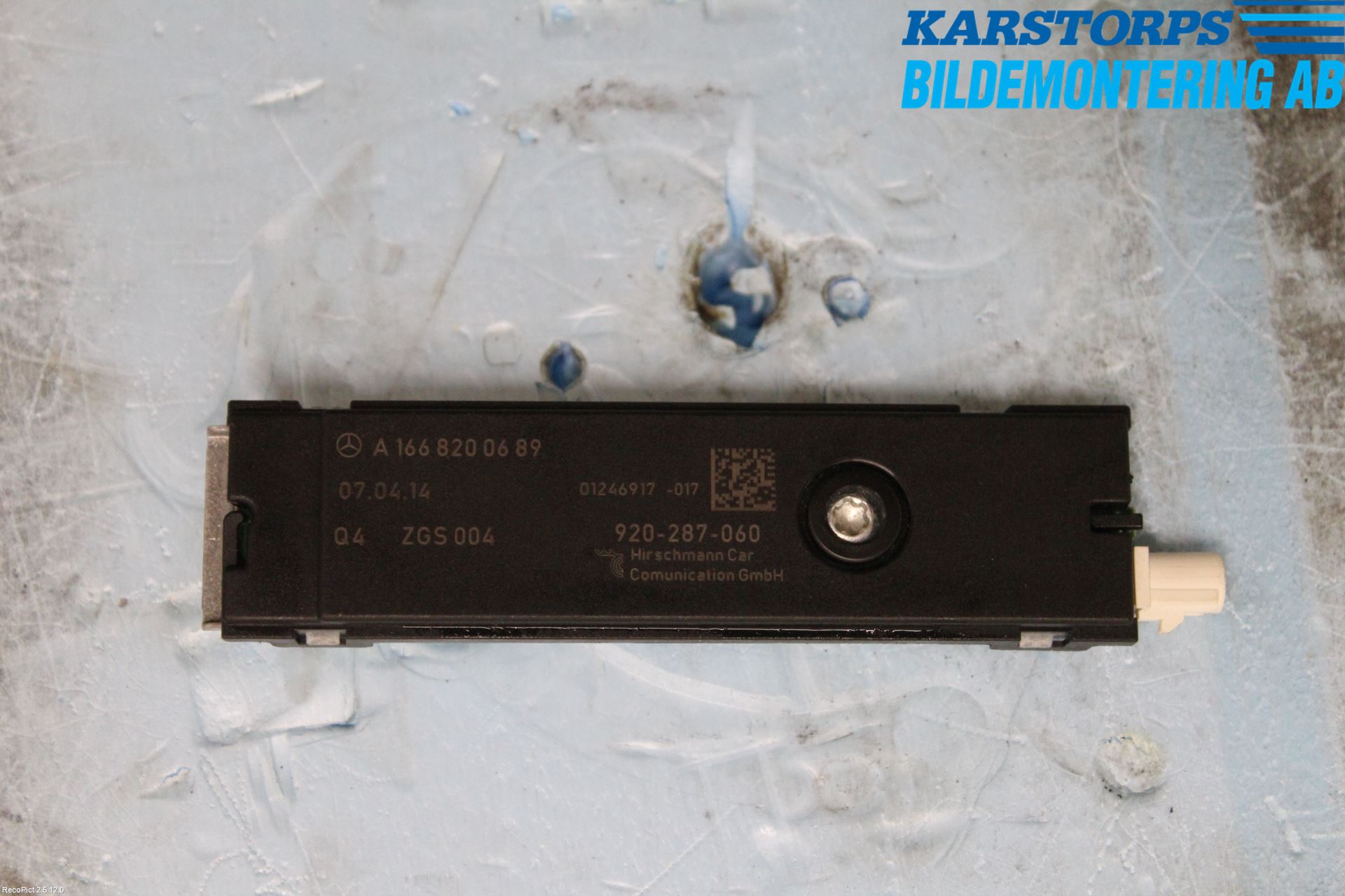 Mercedes-Benz MB A-KLASS (W176) 13-18 Stereo Antenneforsterker
