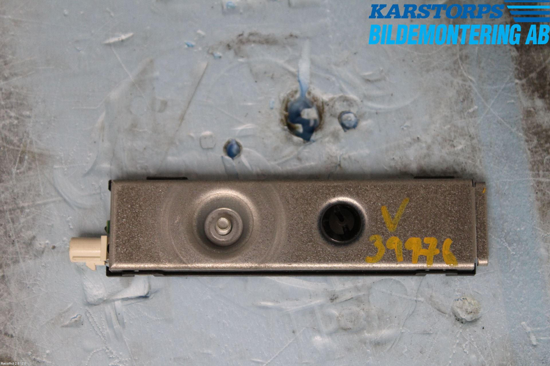 Mercedes-Benz MB A-KLASS (W176) 13-18 Stereo Antenneforsterker