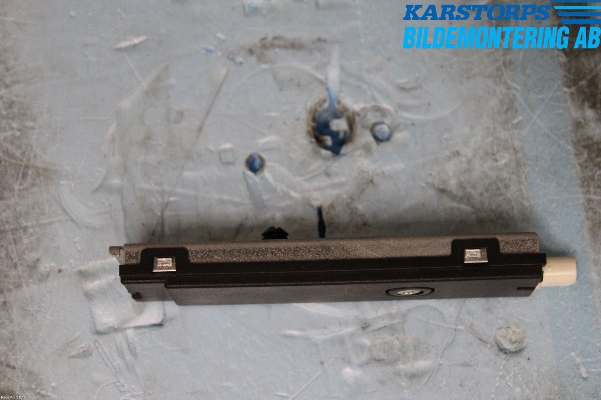 Mercedes-Benz MB A-KLASS (W176) 13-18 Stereo Antenneforsterker