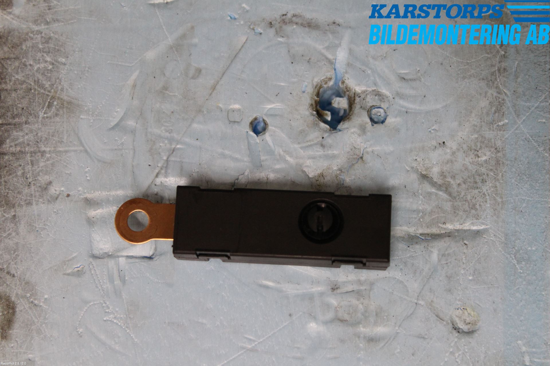 Mercedes-Benz MB A-KLASS (W176) 13-18 Stereo Antenneforsterker