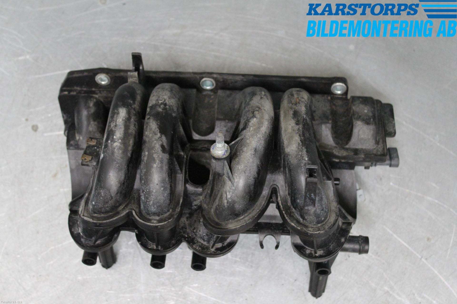 Dacia SANDERO 09-13 Innsugningsmanifold
