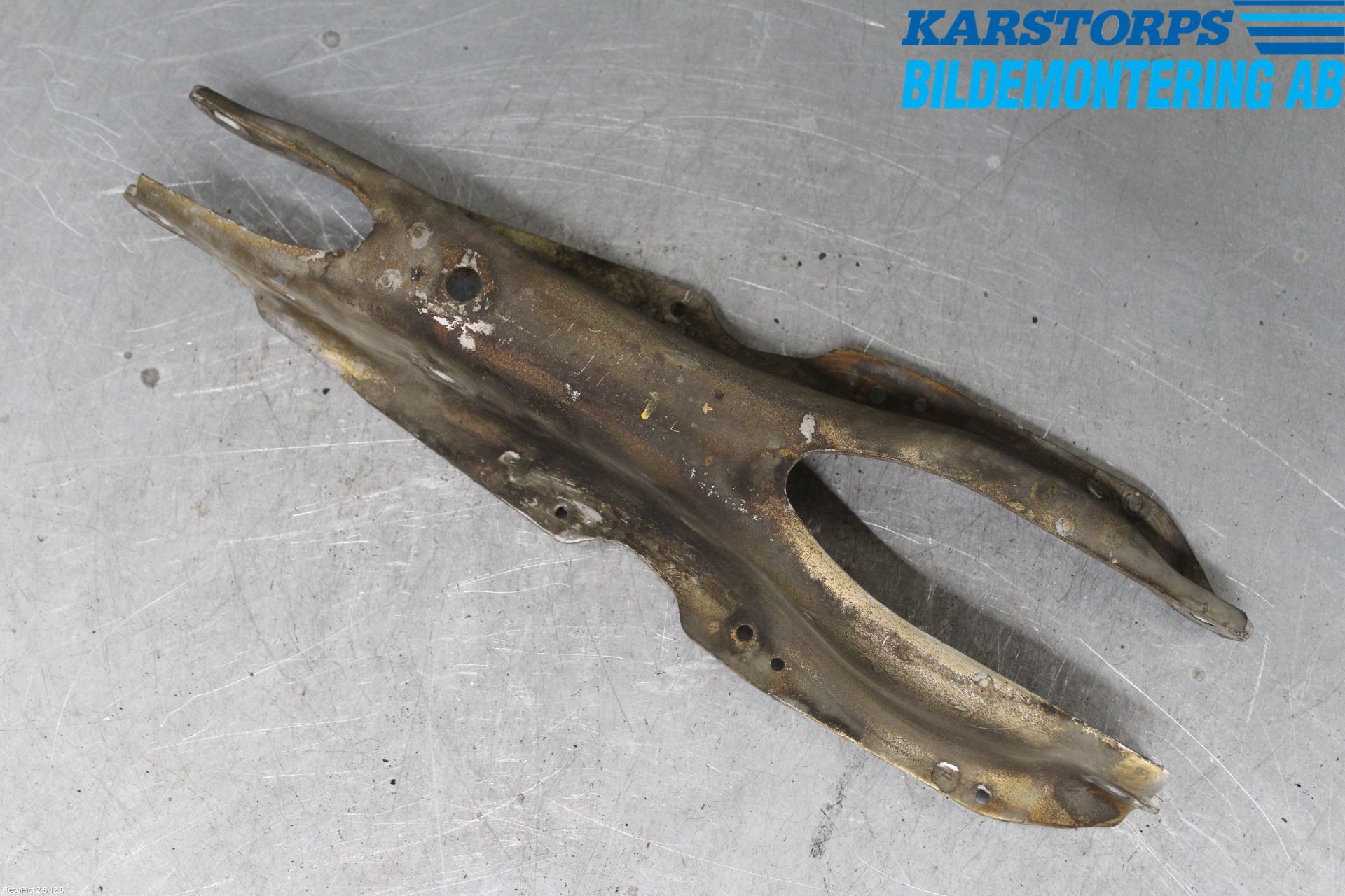 Mercedes-Benz MB S-KLASS (W221) 05-13 Bærearm Bak Venstre