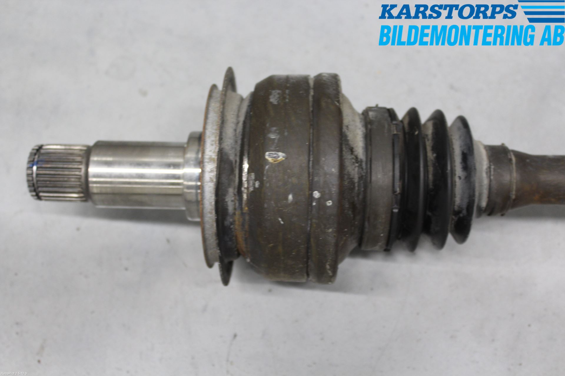 Mercedes-Benz MB S-KLASS (W221) 05-13 Drivaksel Bak Kompl Venstre