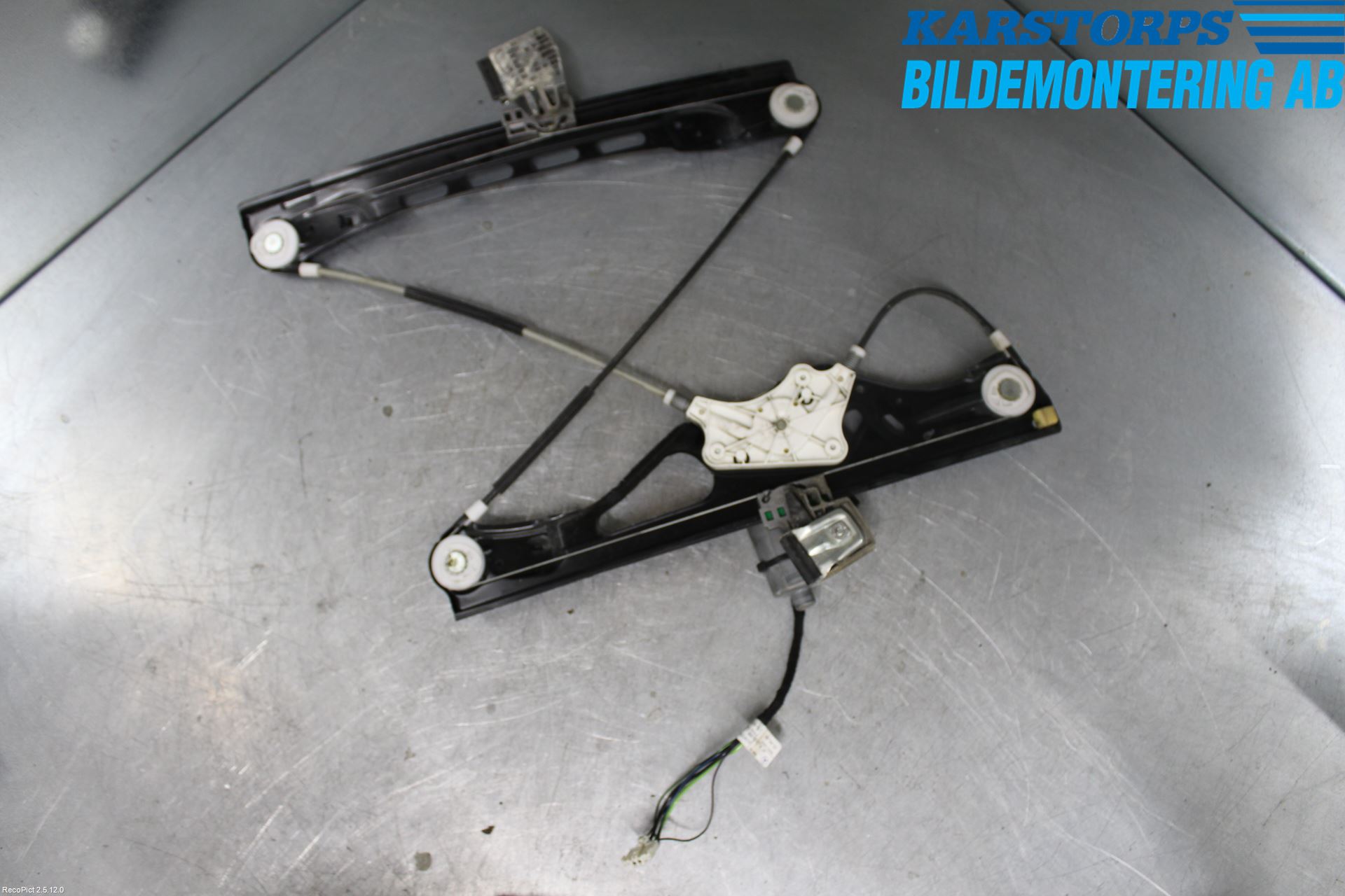 Mercedes-Benz MB E-KLASS (W211) 02-09 Vindusheis El Komp