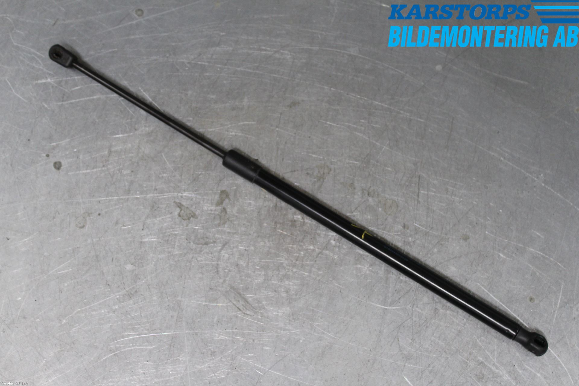 Mercedes-Benz MB C-KLASS (W204) 07-15 Panser Demper-Gassfjær