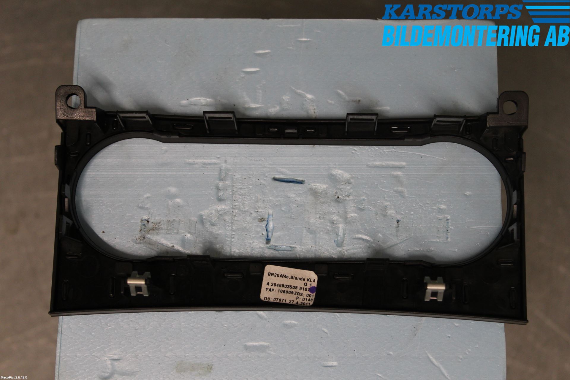 Mercedes-Benz MB C-KLASS (W204) 07-15 Innr Radio Ramme