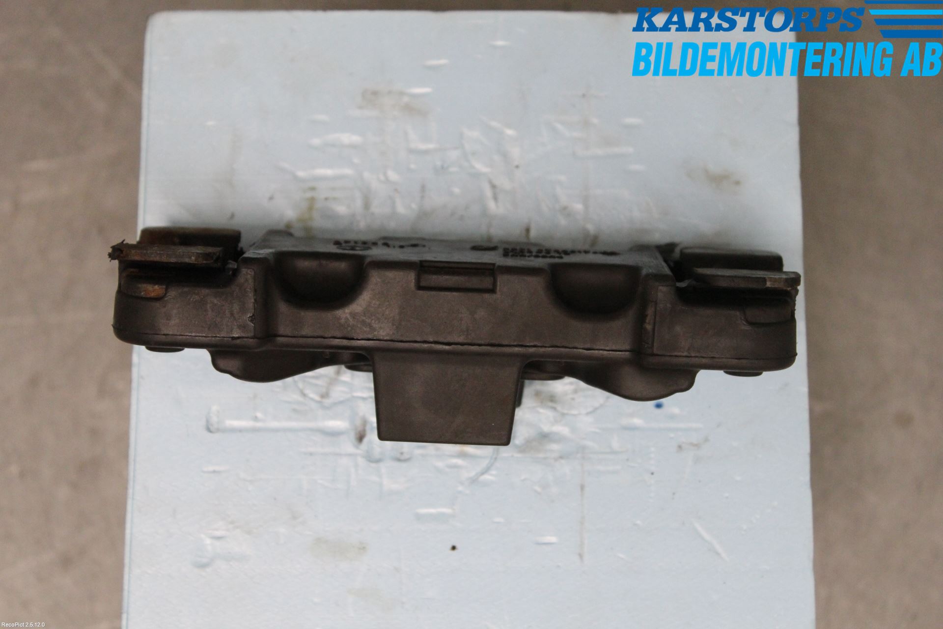 BMW 5 E60/61 Sed/Tou 02-10 Vibrasjonsdemper