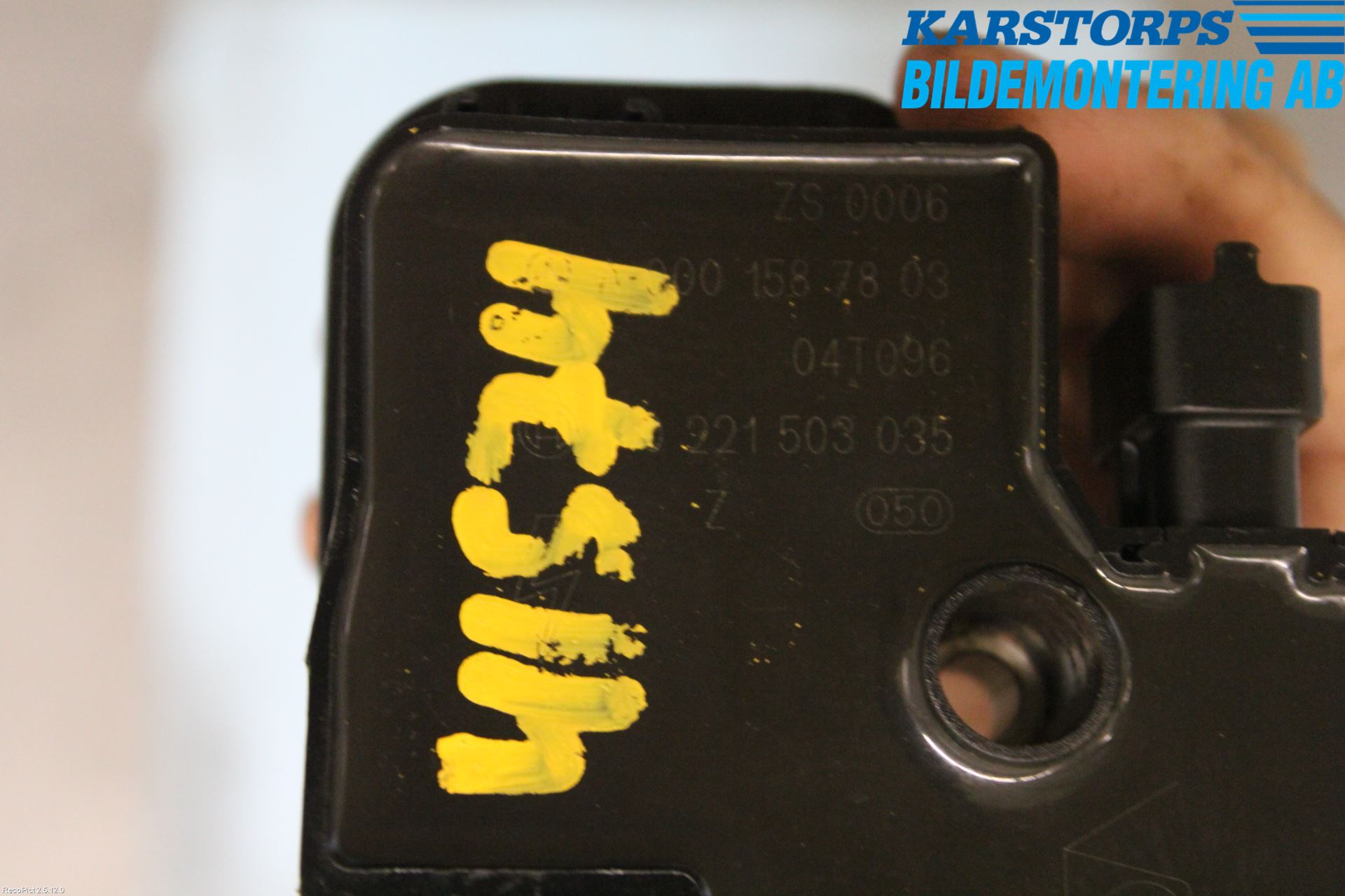 Mercedes-Benz MB E-KLASS (W211) 02-09 Coil