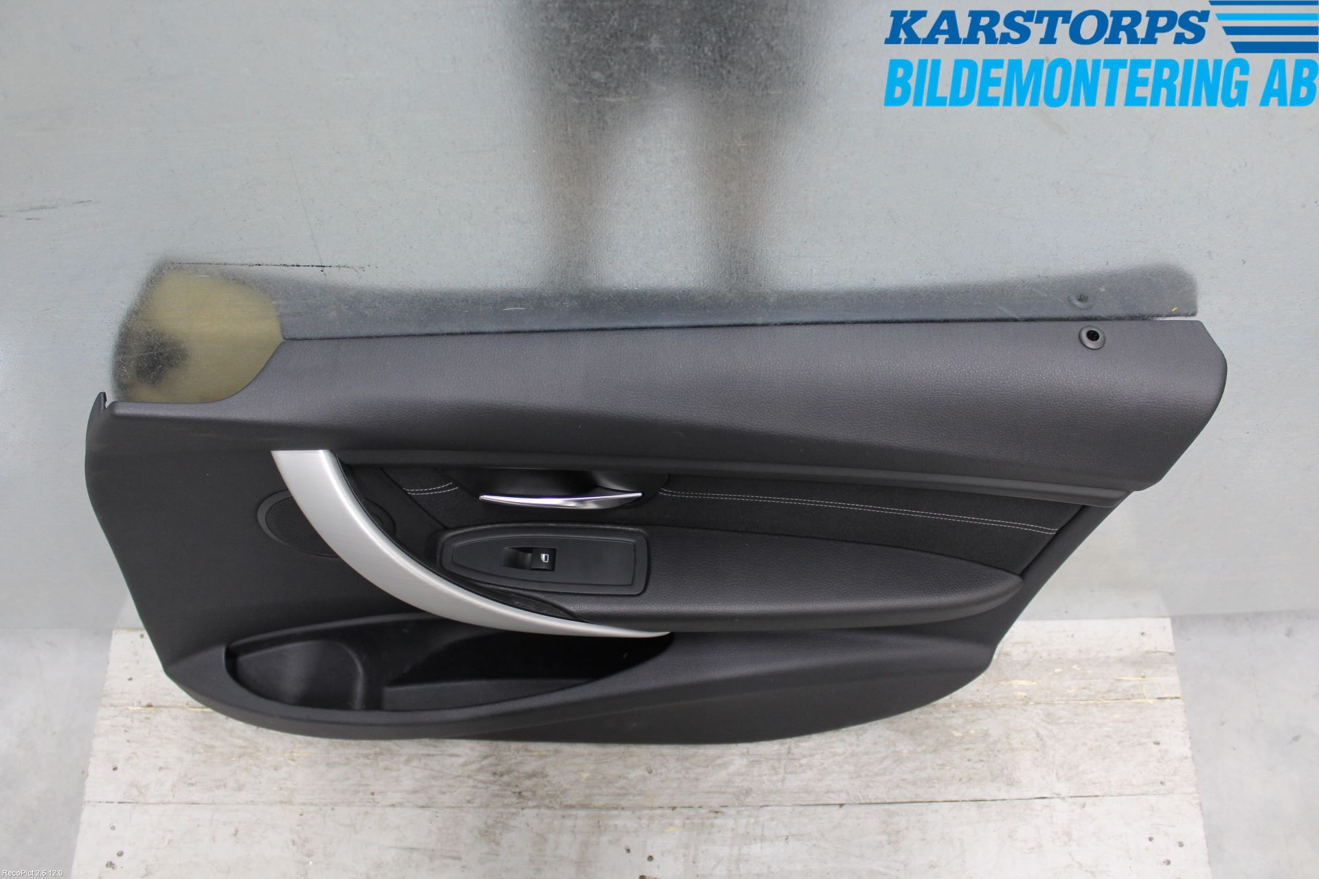 BMW 3 F30/F31/F80 12-19 Innr Dørtrekk Høyre