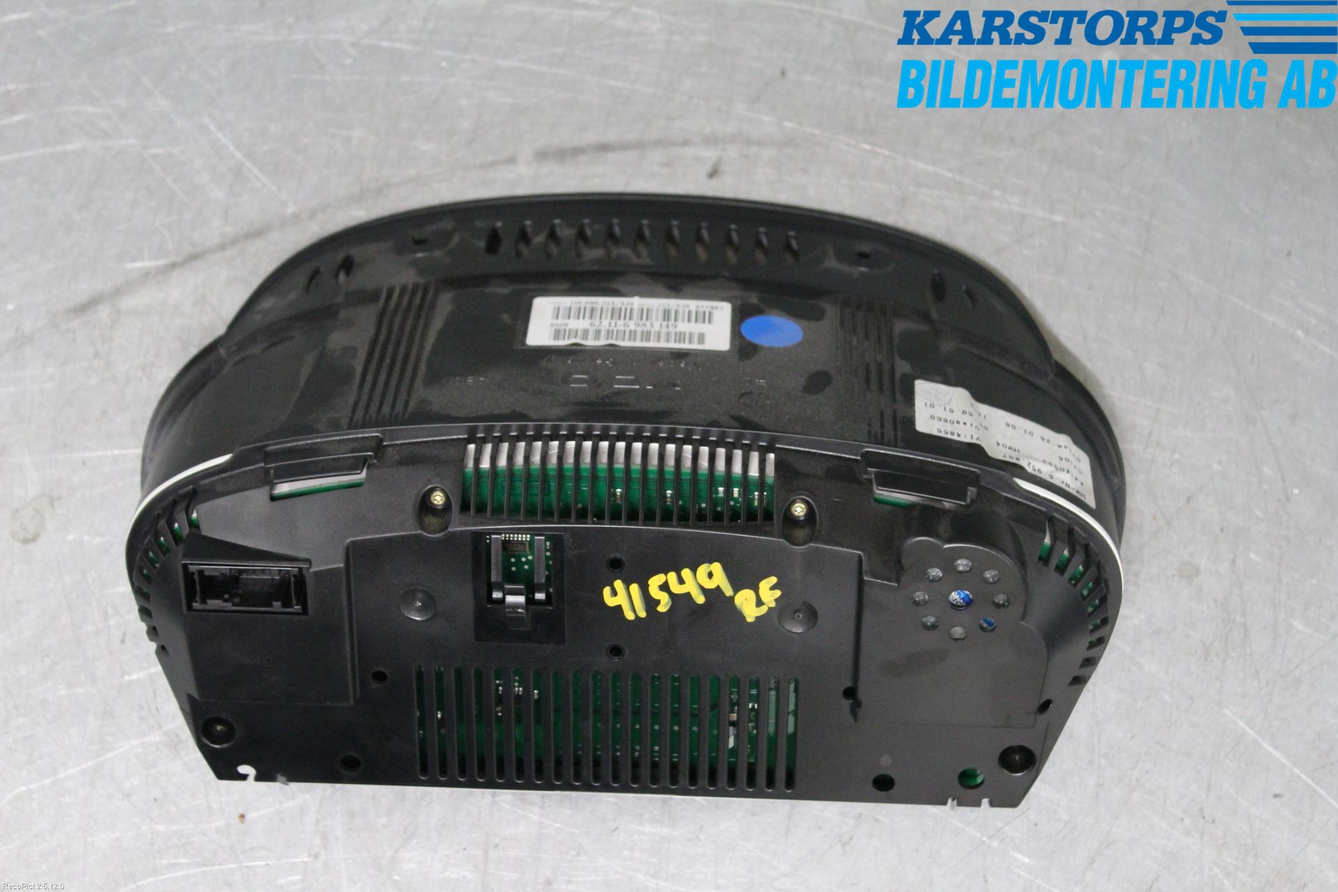 BMW 5 E60/61 Sed/Tou 02-10 Instr Kombinert