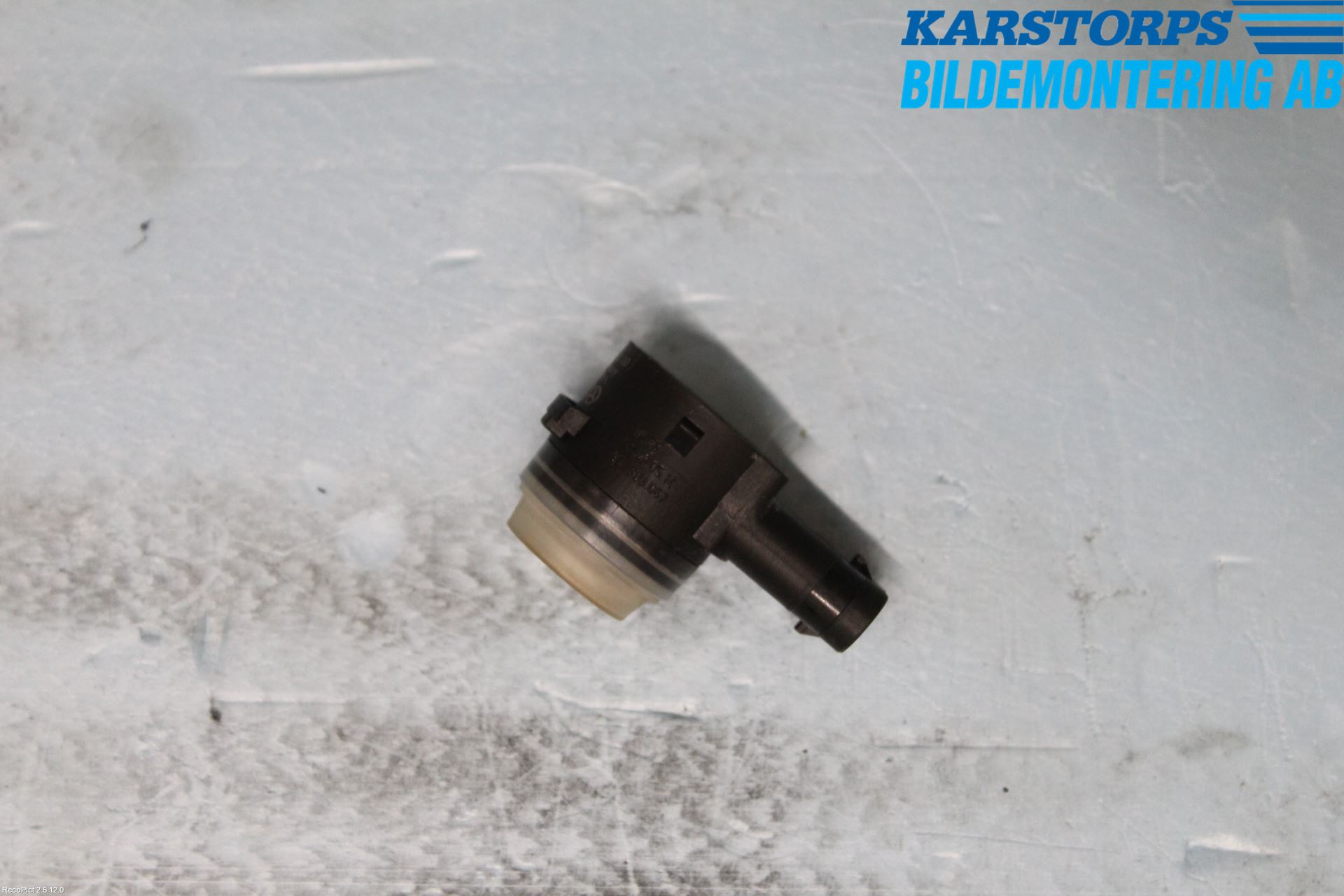 Mercedes-Benz MB E-KLASS (W212) 09-16 Sensor Ryggesensor