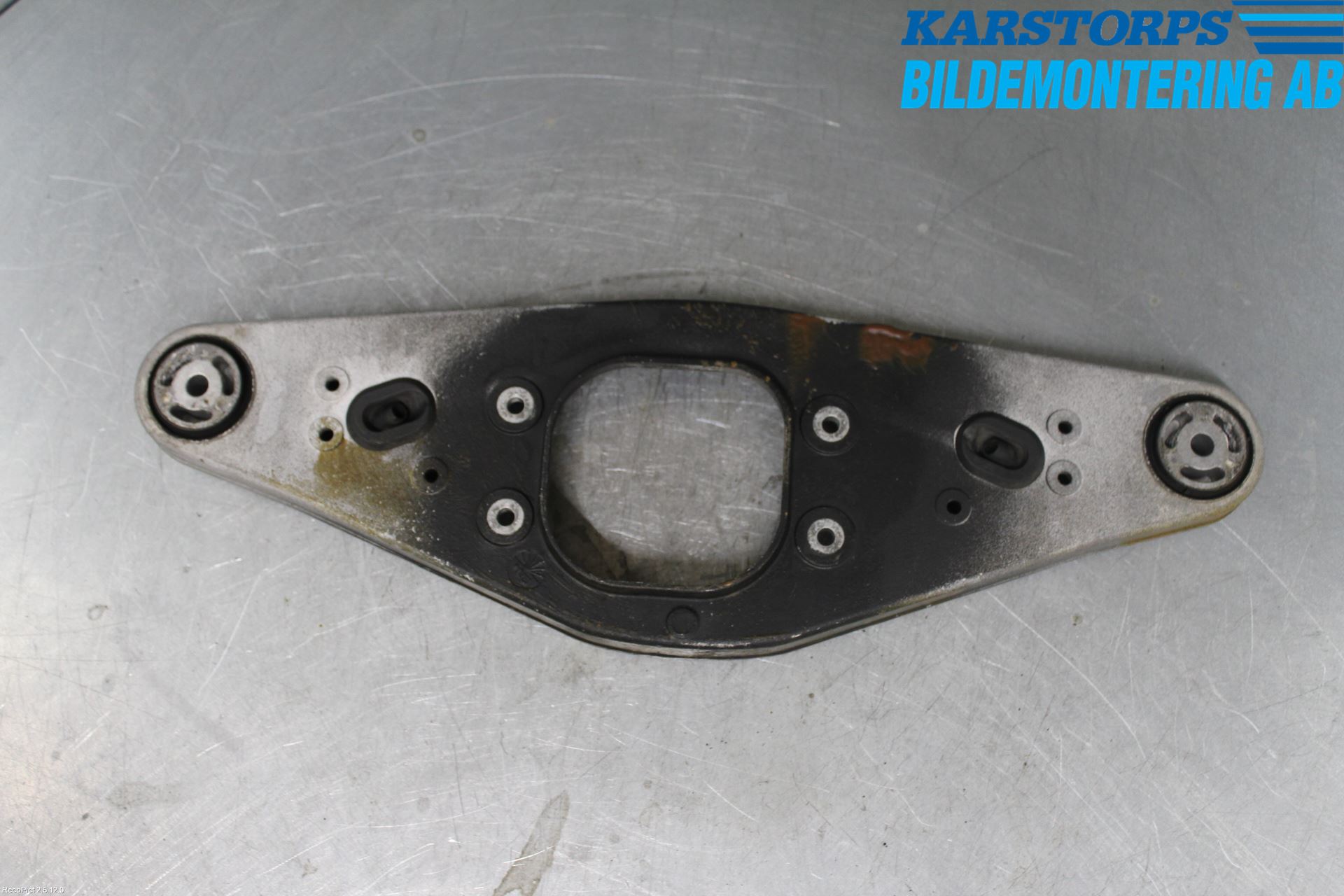 Mercedes-Benz MB E-KLASS (W211) 02-09 Bakaksel Feste Travers-Ramme
