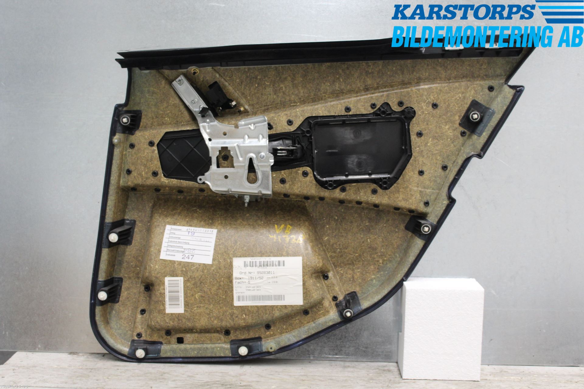 BMW 5 E60/61 Sed/Tou 02-10 Innr Dørtrekk Venstre