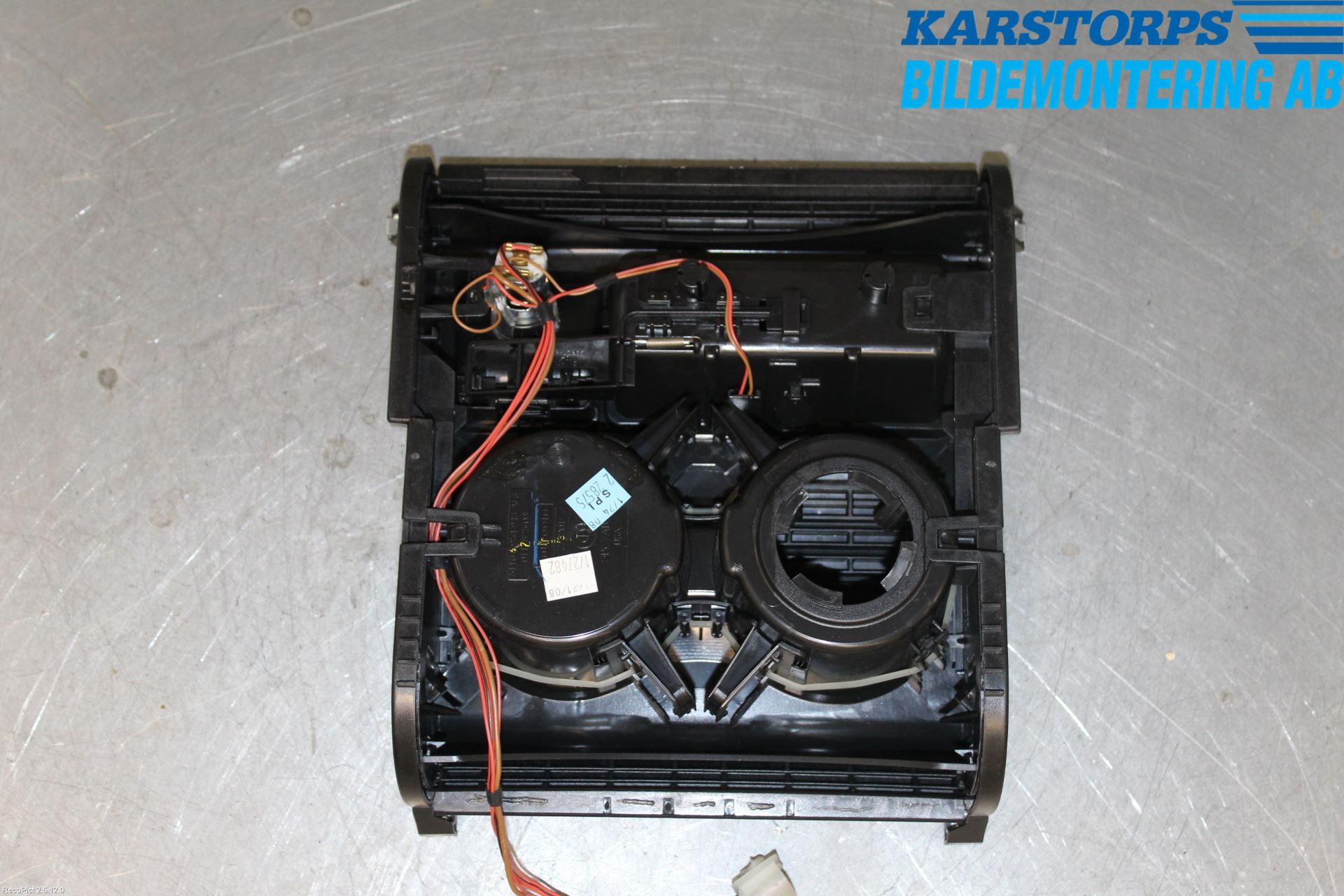 BMW X5 E70 07-13 Innr Koppholder
