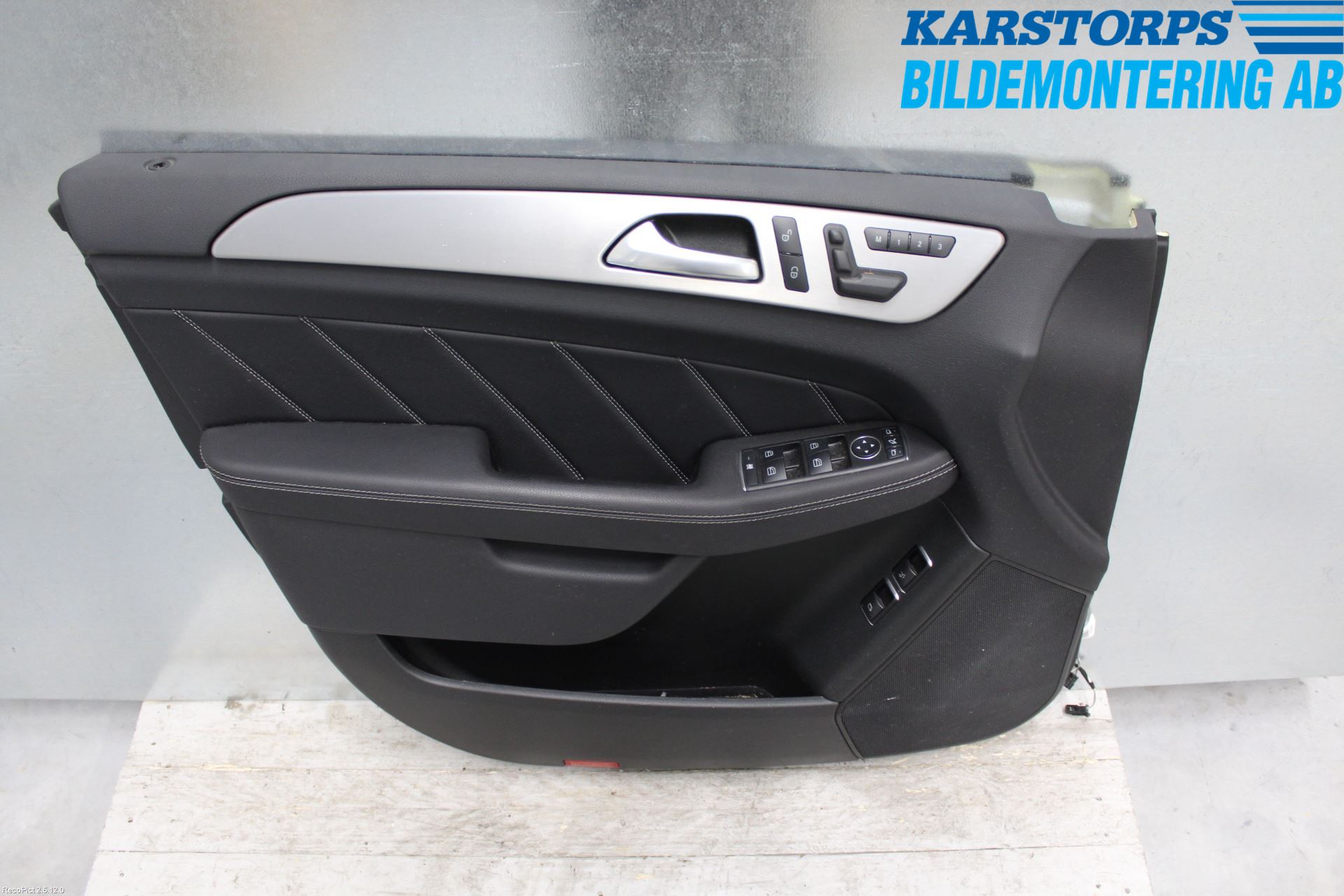 Mercedes-Benz MB GL/GLS-KLASS (X166) 12-19 Innr Dørtrekk Venstre