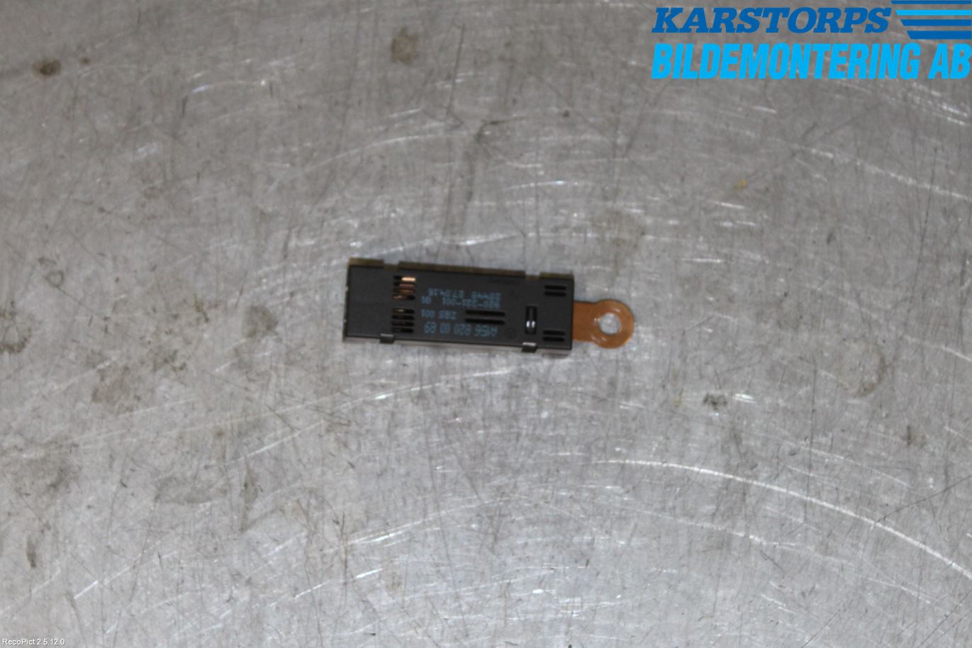 Mercedes-Benz MB A-KLASS (W176) 13-18 Stereo Antenneforsterker