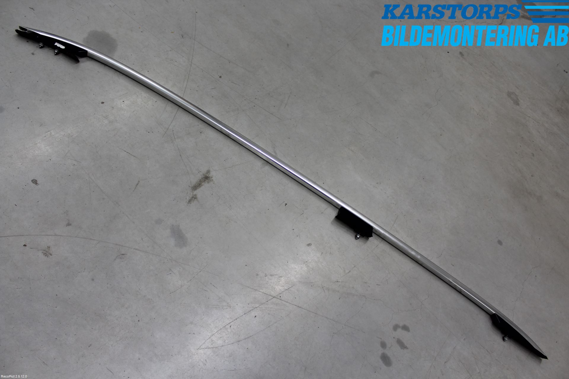 Mercedes-Benz MB GL/GLS-KLASS (X166) 12-19 Takrails - Stativ