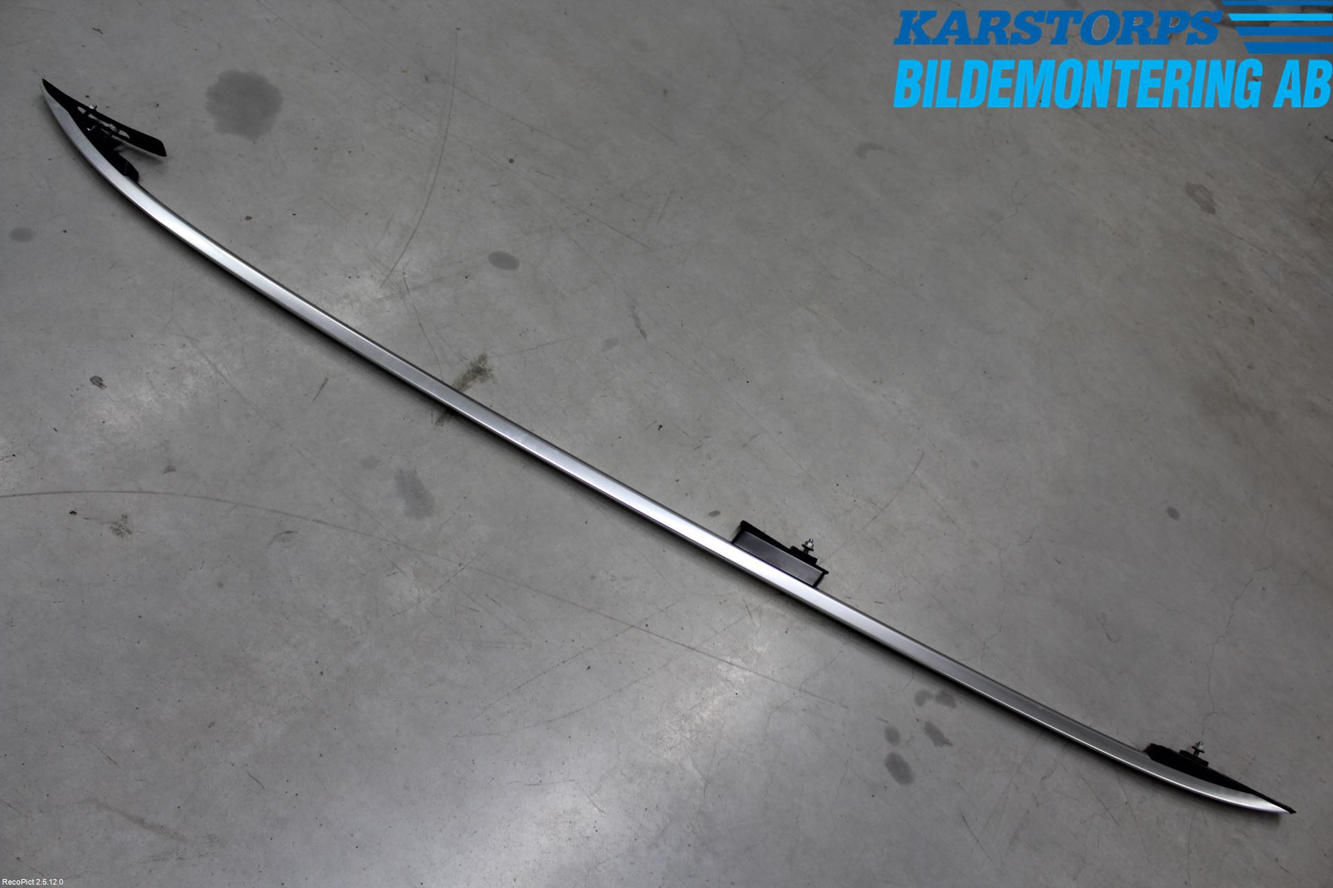 Mercedes-Benz MB GL/GLS-KLASS (X166) 12-19 Takrails - Stativ