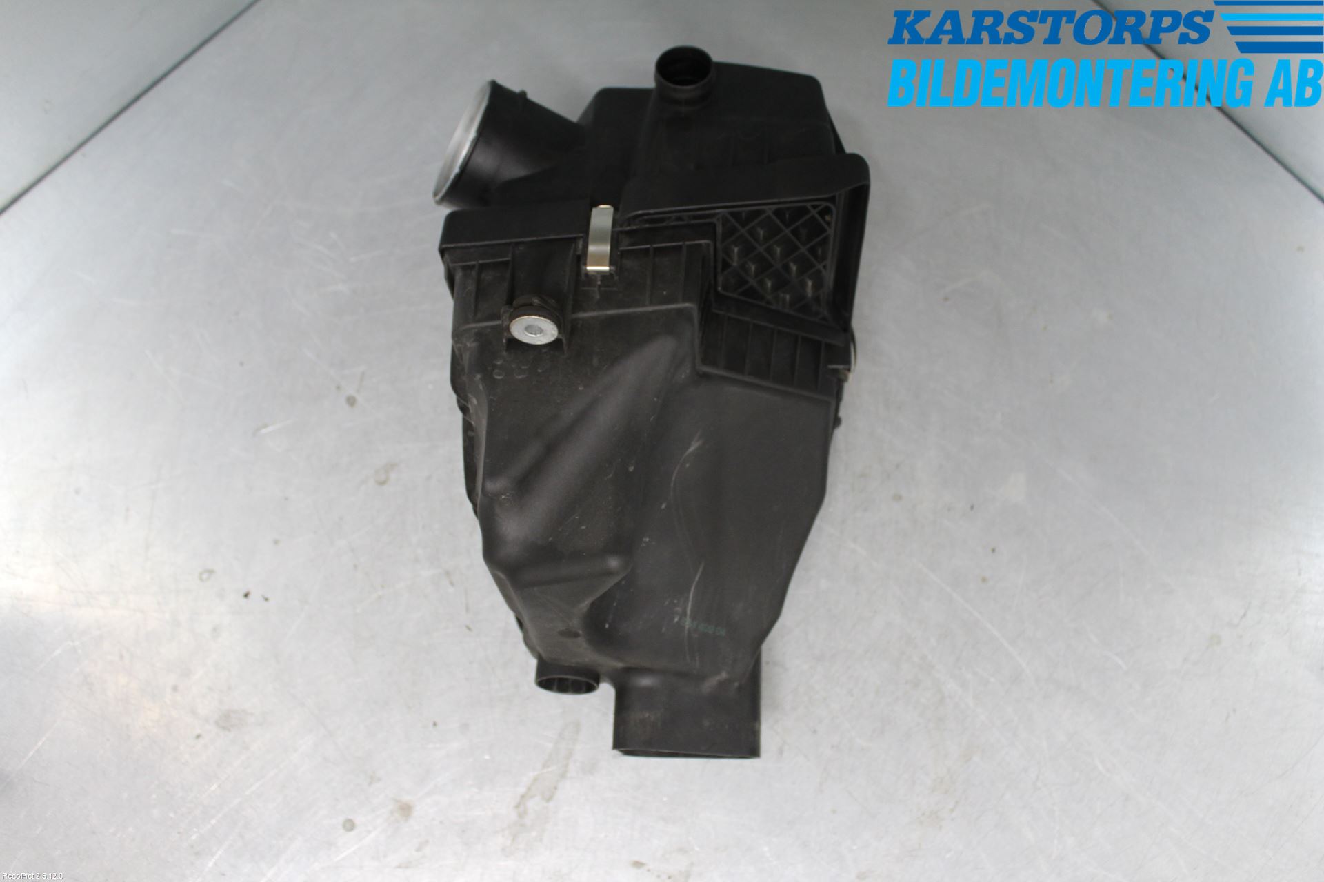 BMW 6 E63/64    02-10 Luftfilter Boks