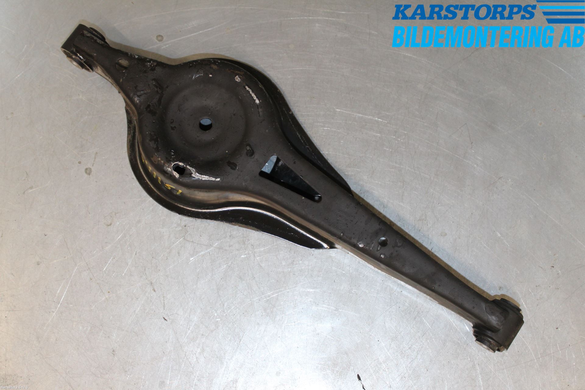 Volvo V70 14-16 Bærearm Bak Høyre