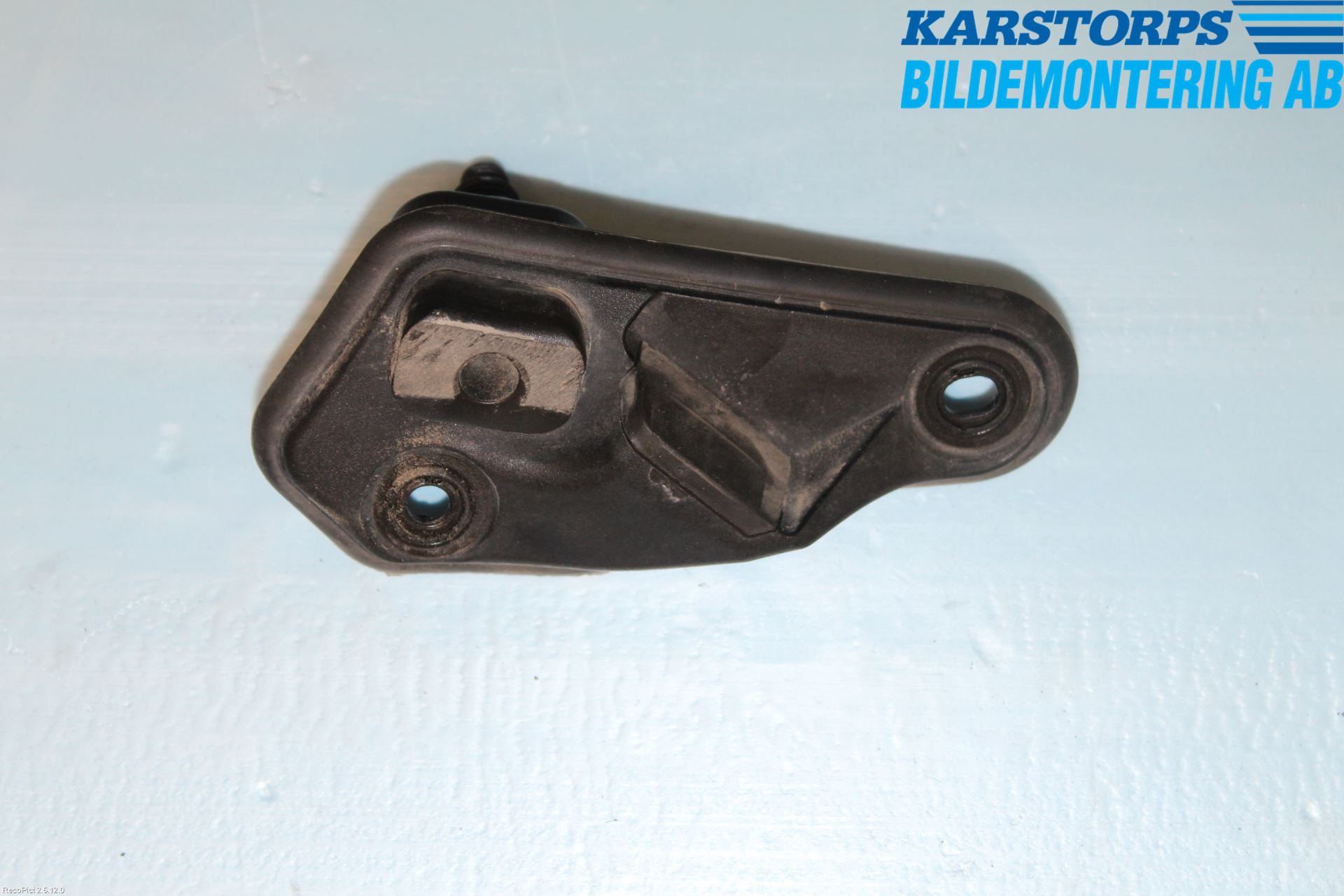 BMW 5 F10/F11/F18 09-17 Bakluke Hengsel Høyre