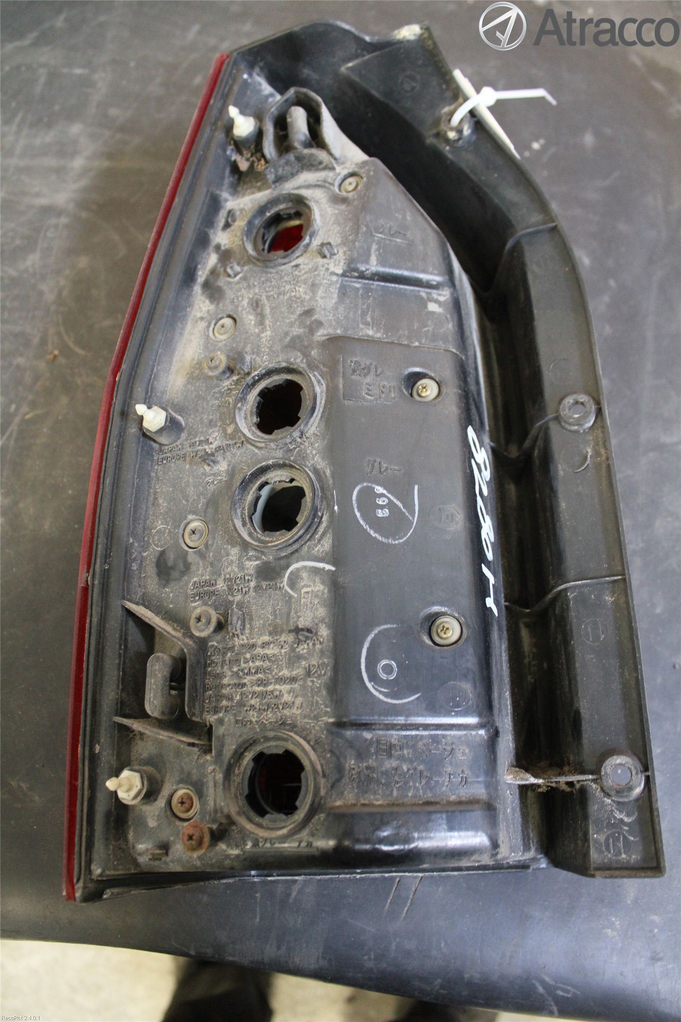Mitsubishi SPACE WAG 99- Baklykt Høyre