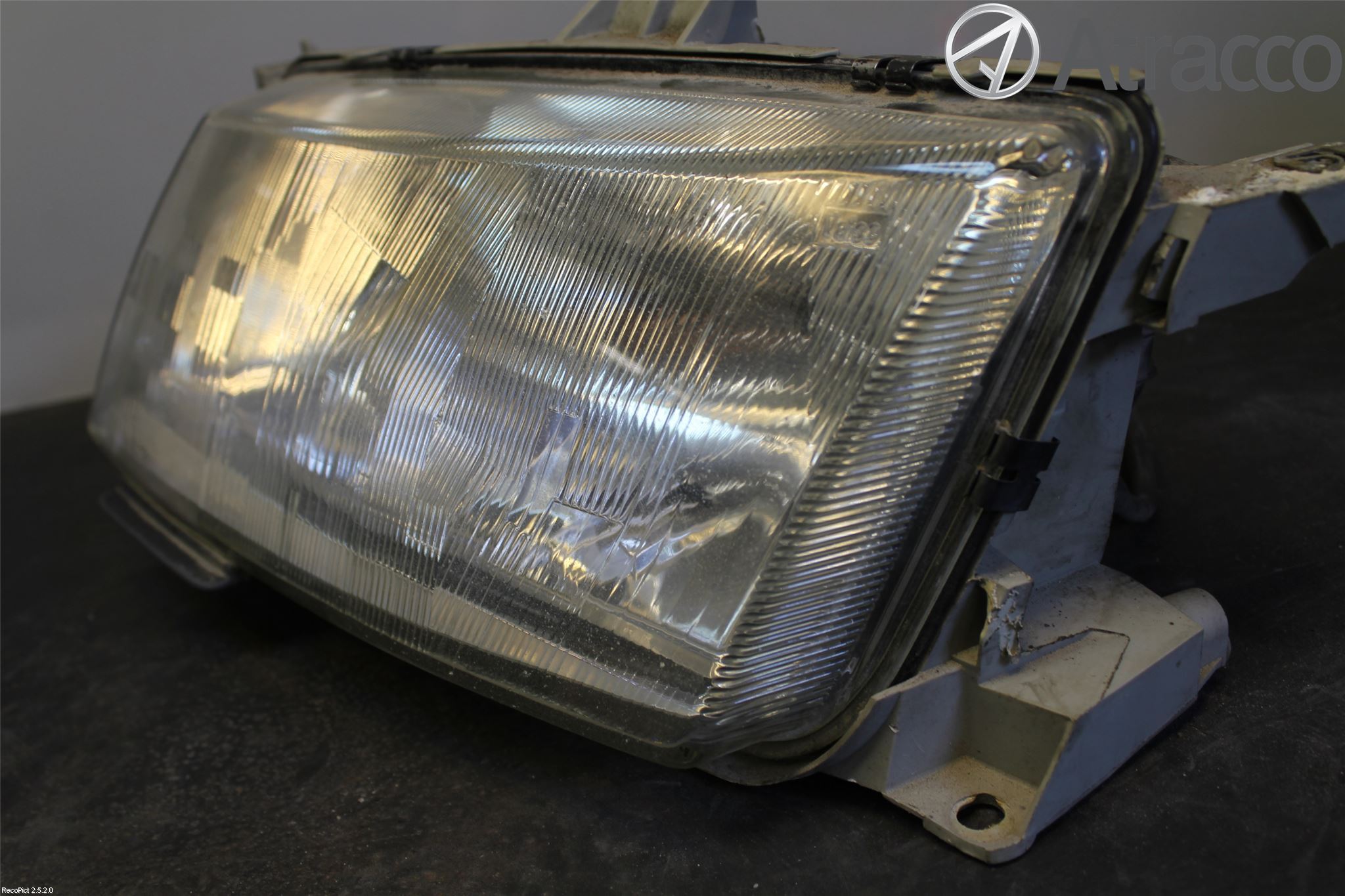 Saab 9-5 -05 Frontlykt Venstre