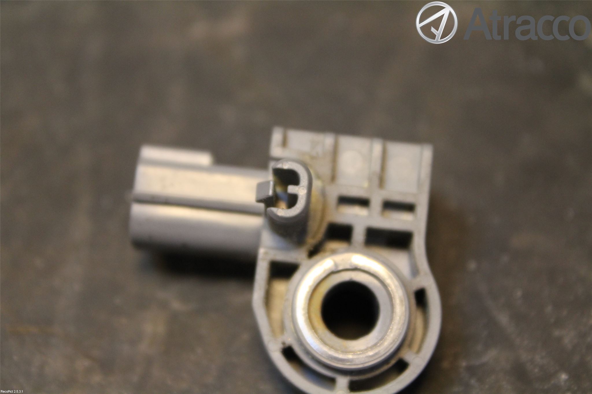 Volvo V40 12-19 Sensor Parkering Front
