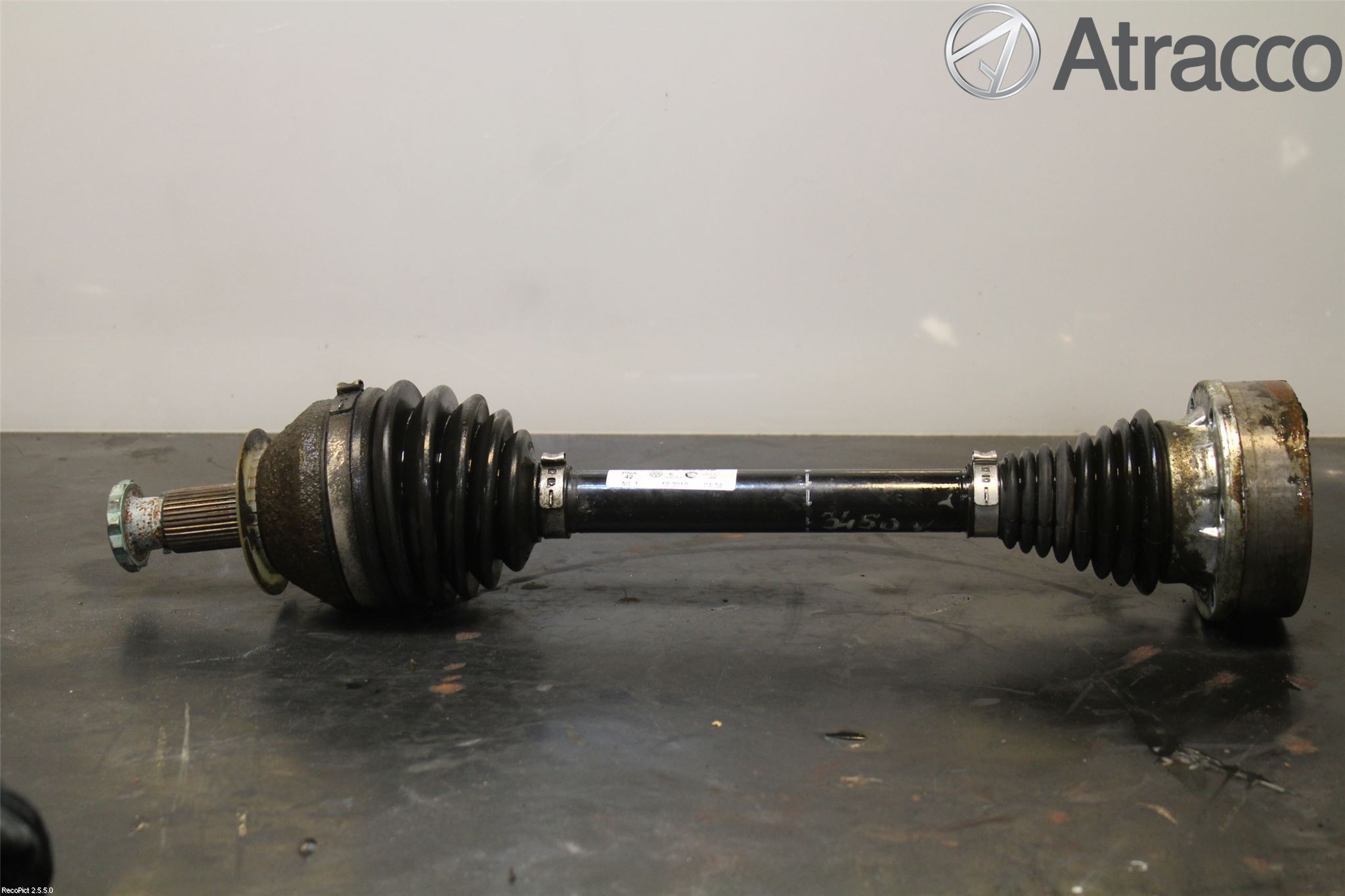 Volkswagen VW POLO 10-17 Drivaksel Foran Kompl Venstre