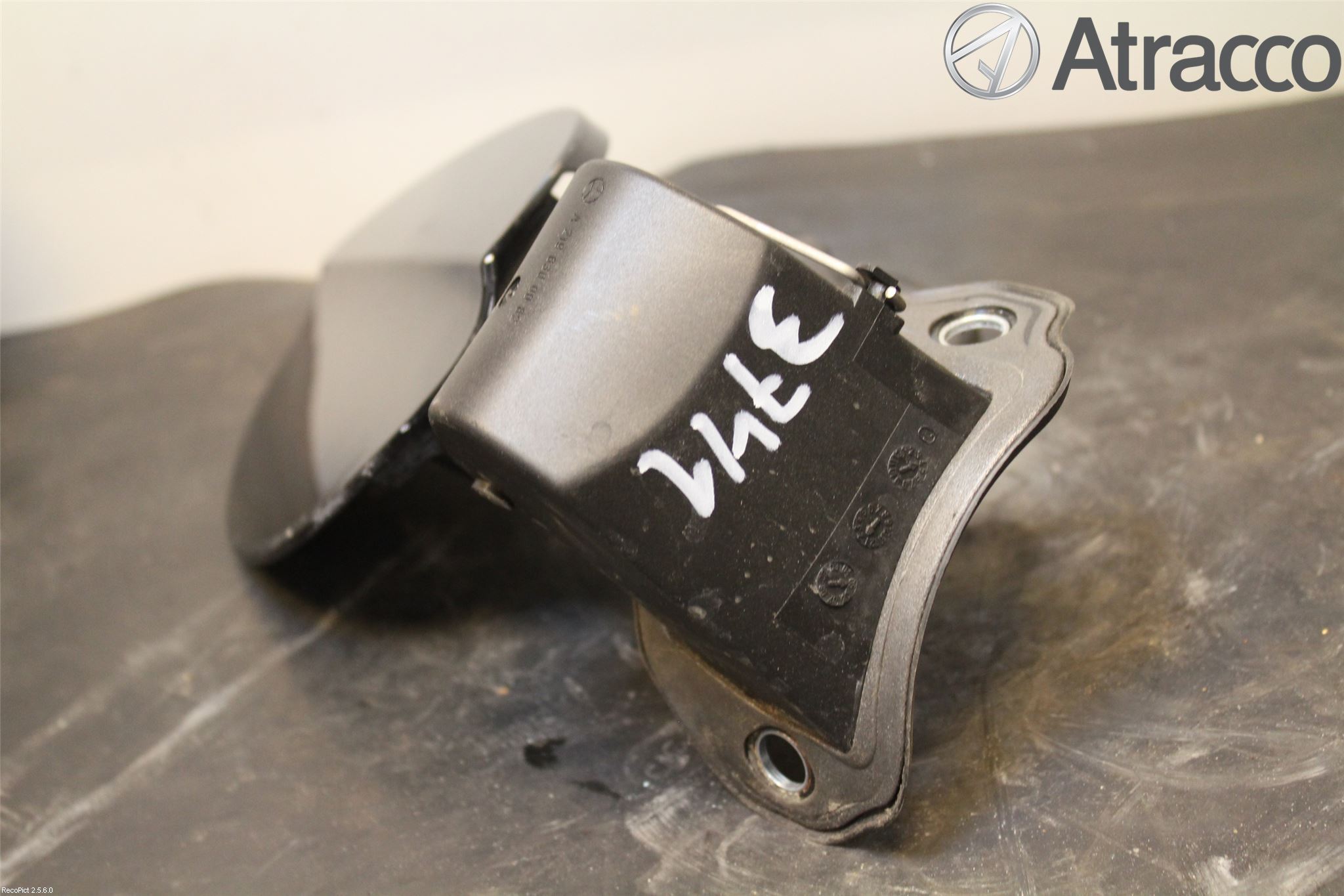 Mercedes-Benz MB CLS (C219) 03-11 Drivstoff Tankluke