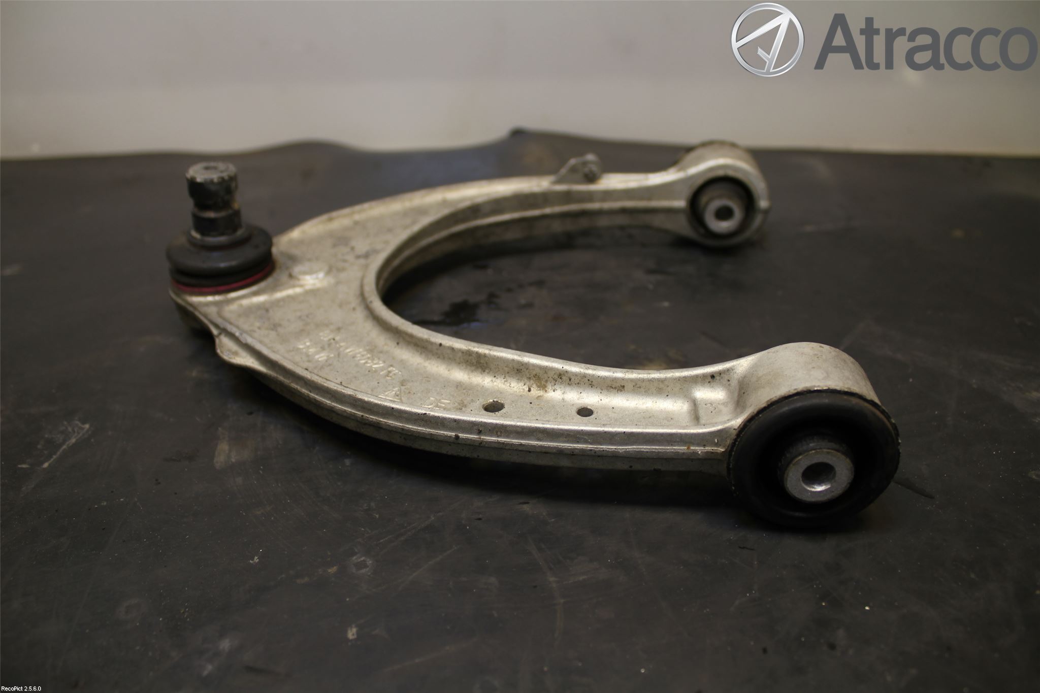 BMW 5 F10/F11/F18 09-17 Bærearm Foran Venstre Øvre