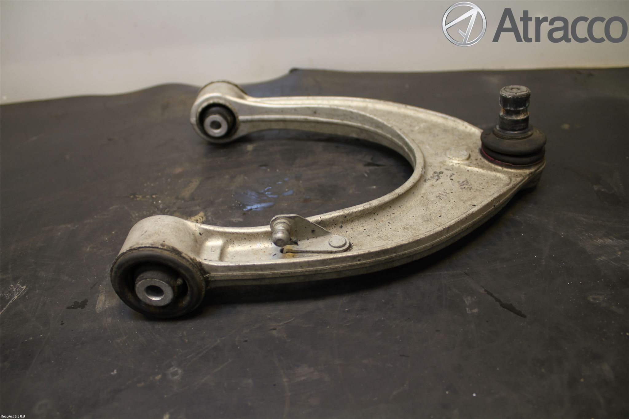 BMW 5 F10/F11/F18 09-17 Bærearm Foran Venstre Øvre