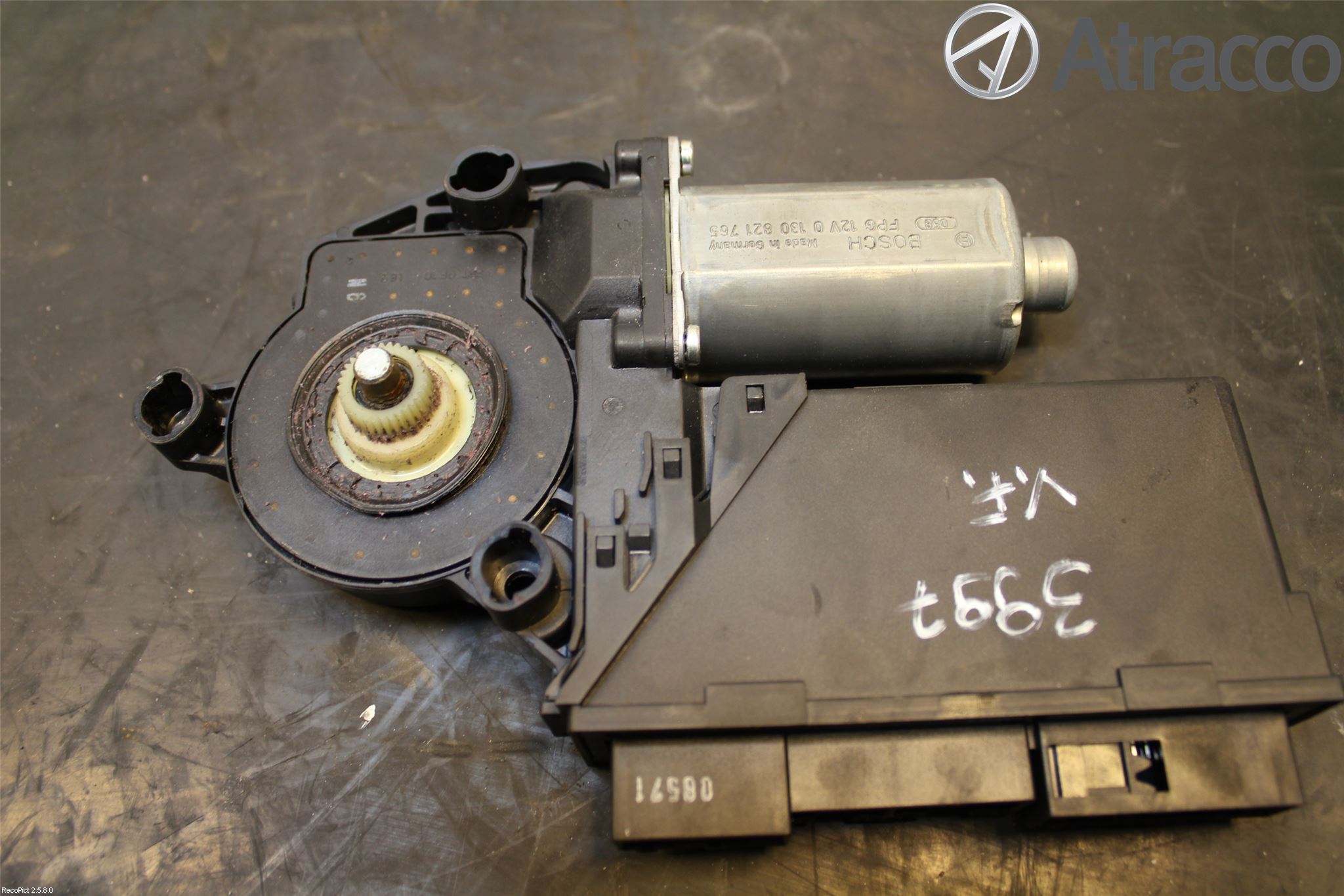 Audi A4/S4 05-07 Vindusheismotor