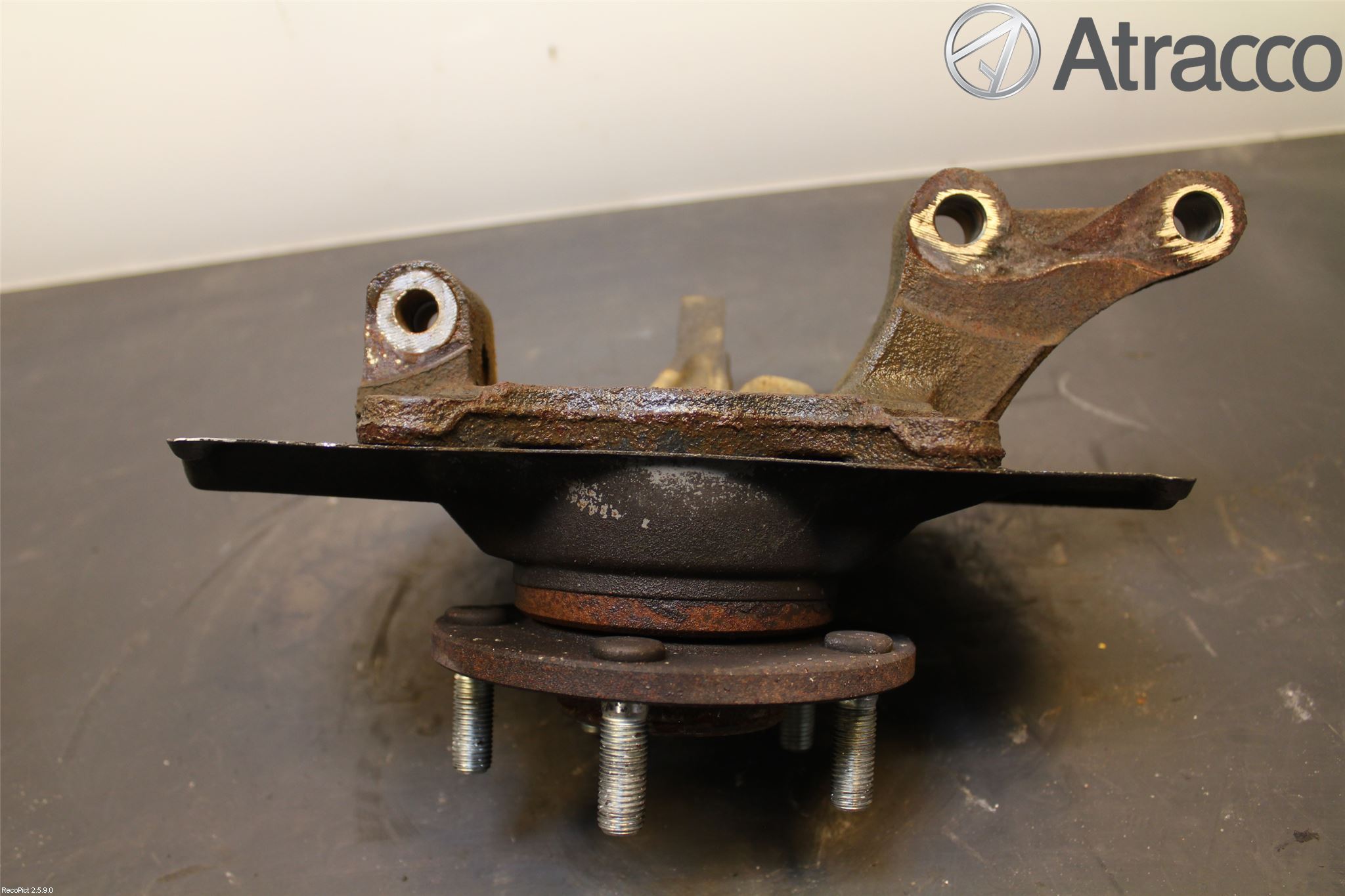 Mitsubishi OUTLANDER 13-21 Spindel Vf