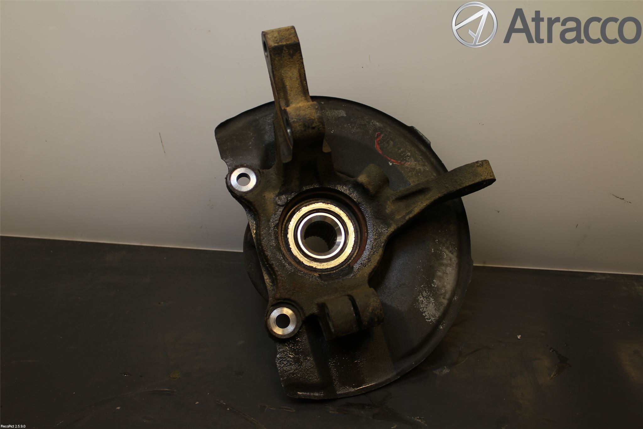Mitsubishi OUTLANDER 13-21 Spindel Hf