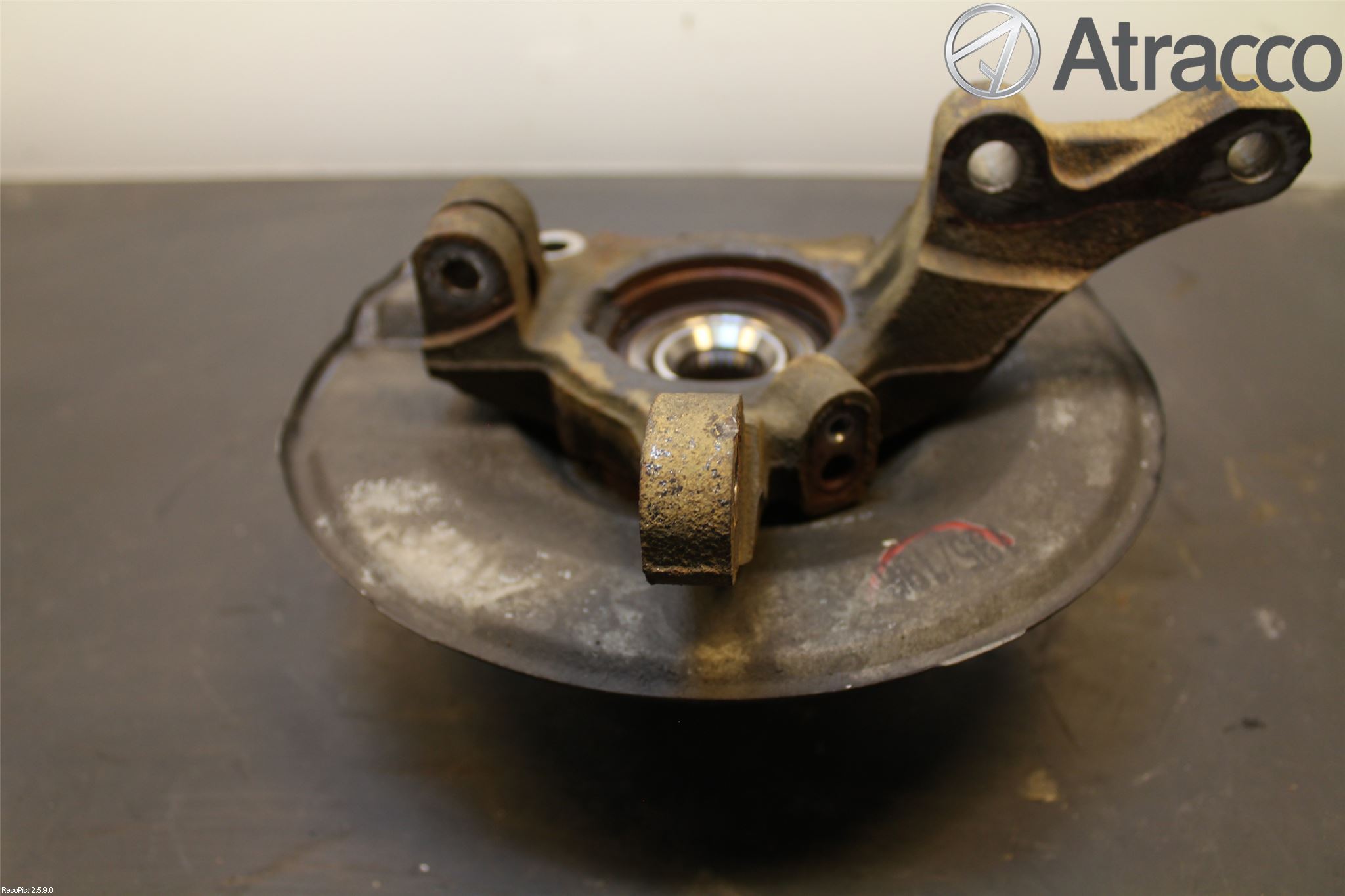 Mitsubishi OUTLANDER 13-21 Spindel Hf