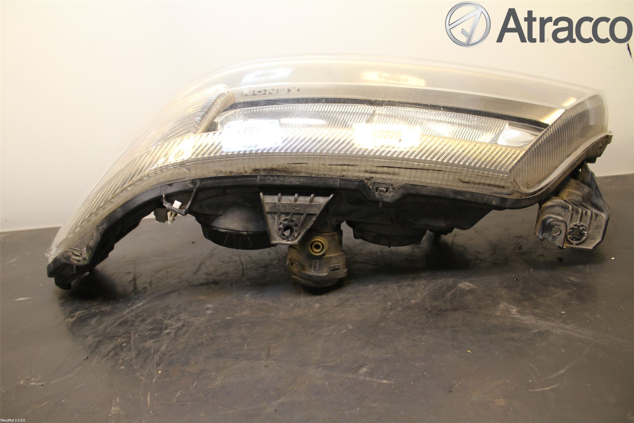 Renault LAGUNA II  01-05 Frontlykt Venstre