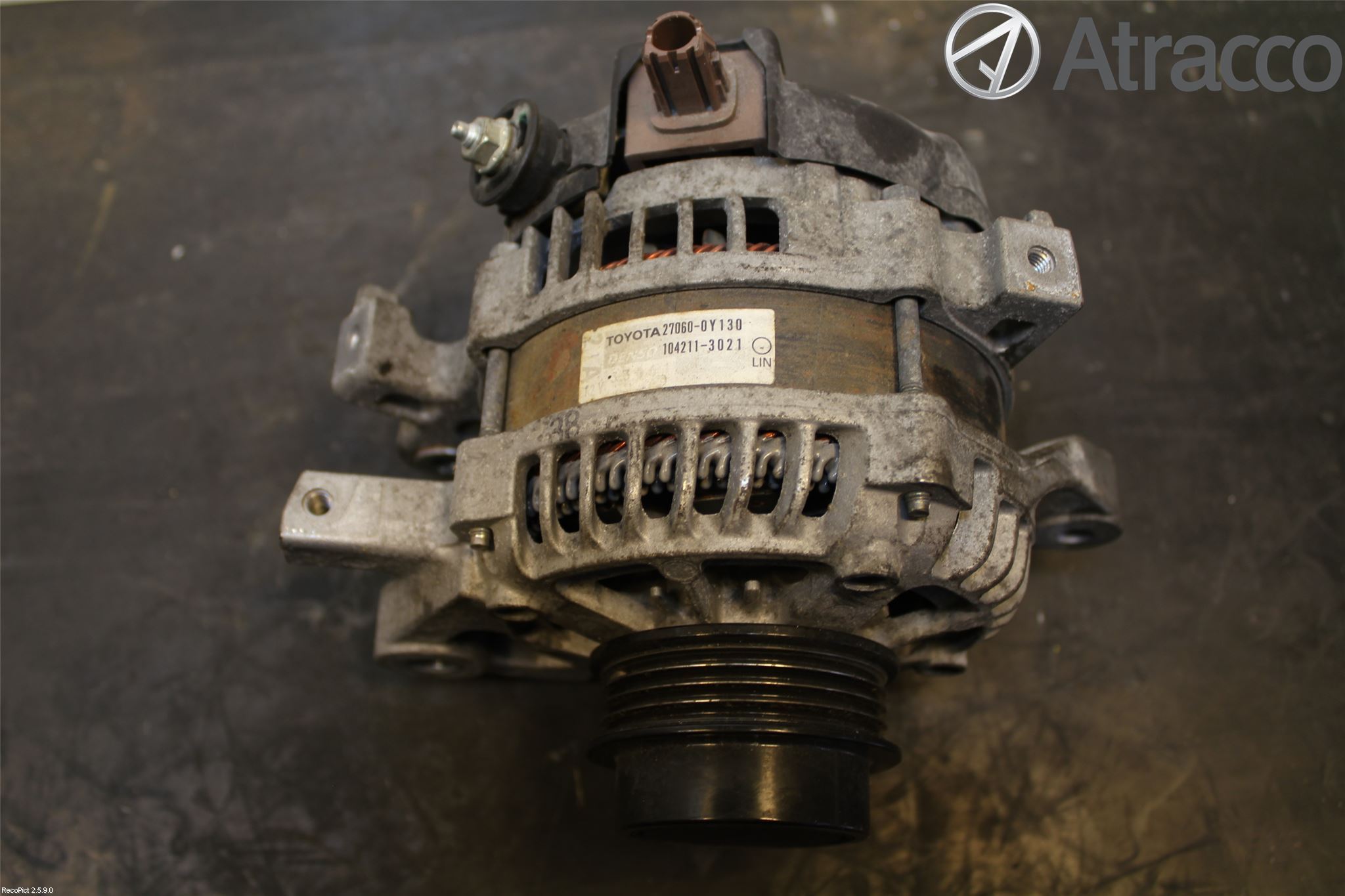 Toyota YARIS XP130 12-14 Dynamo