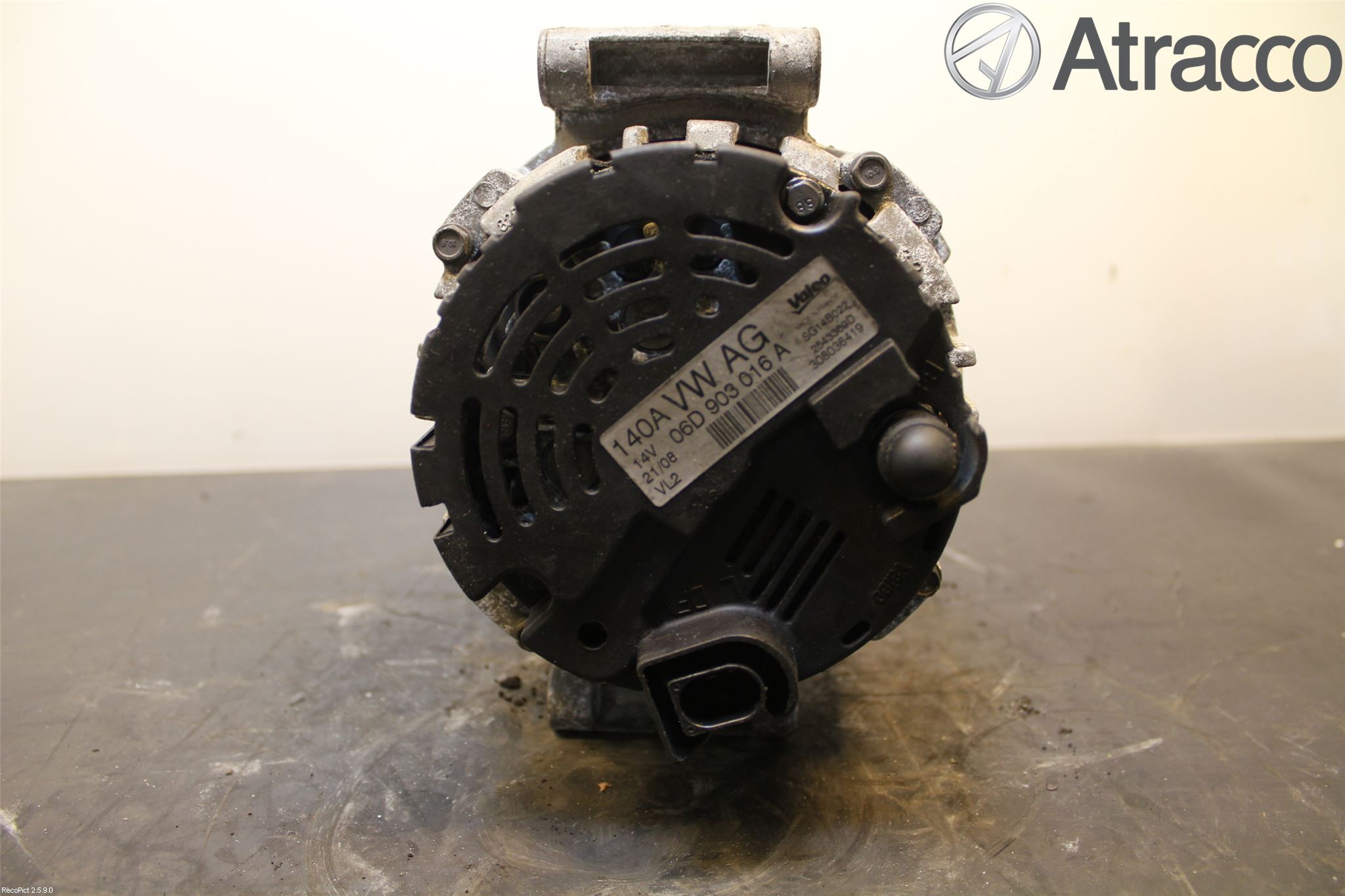 Seat LEON 06-12 Dynamo
