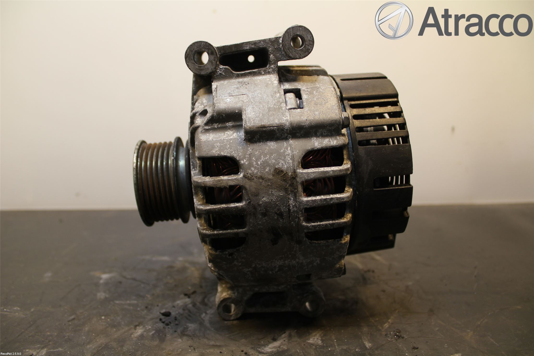 Seat LEON 06-12 Dynamo
