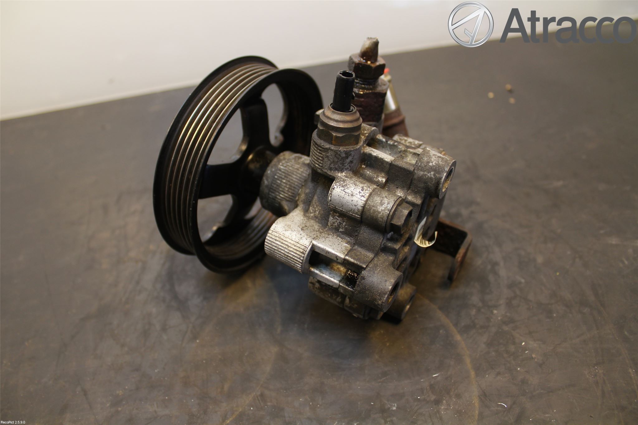 Toyota AVENSIS 98-02 Servo Pumpe