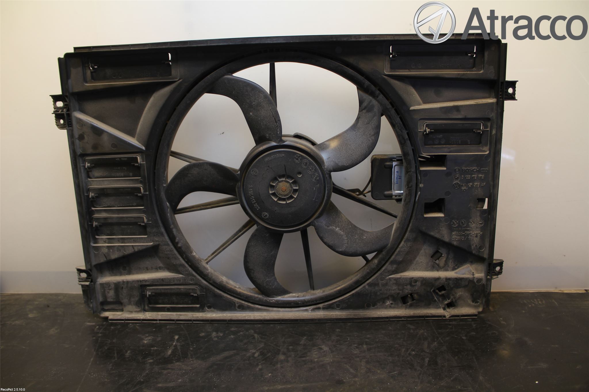 Volkswagen VW GOLF VI 09-13 Kjølevifte Elektrisk
