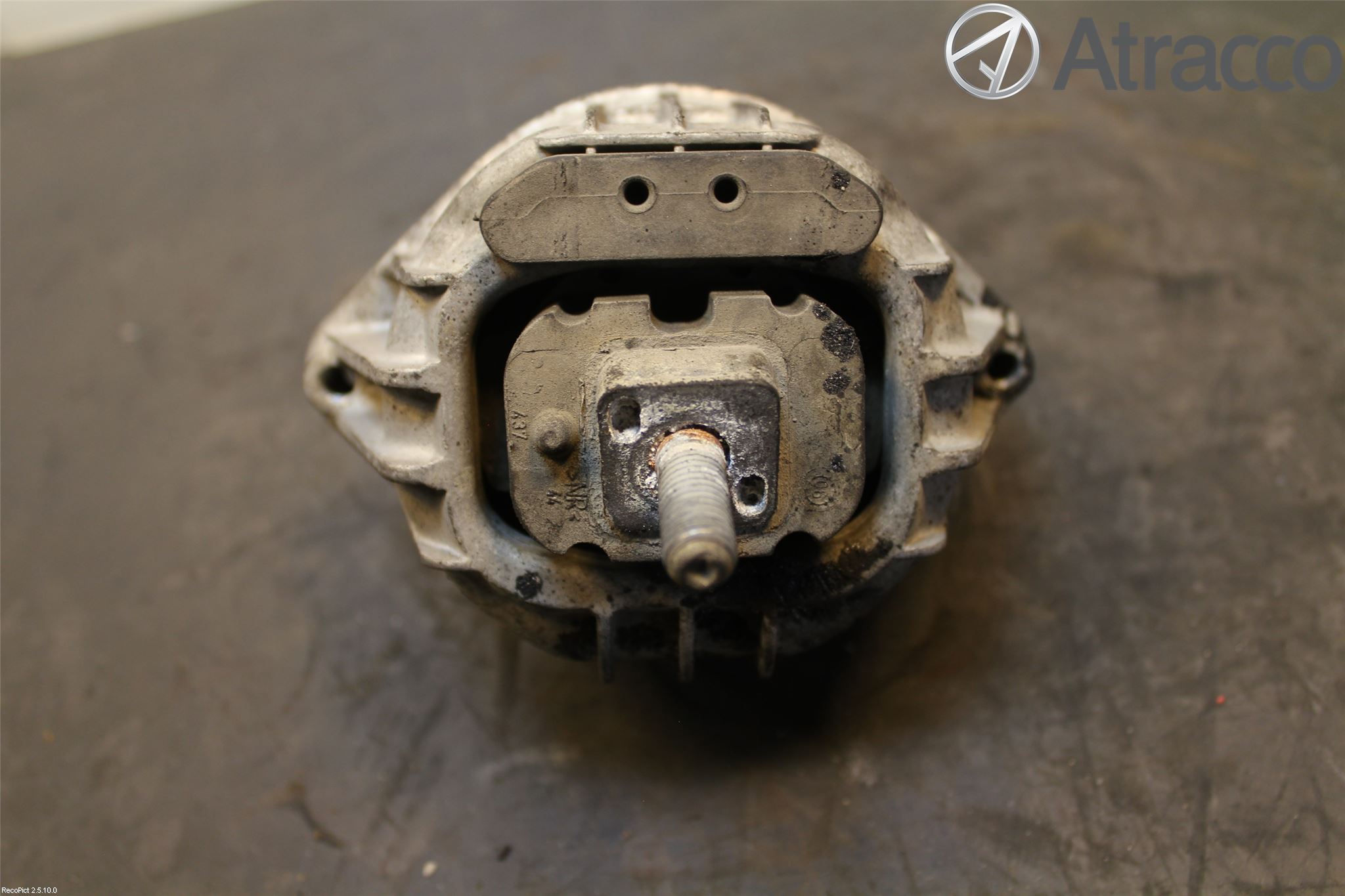 BMW 1 E87/81 5D/3D 03-11 Motor Feste Gummi